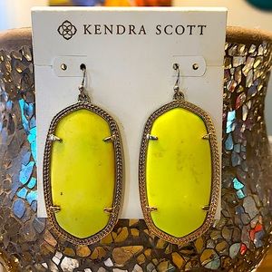 Kendra Scott Neon Yellow Danielle Earrings